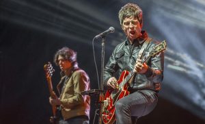 gallagher tocó canciones de su nuevo disco antes de canciones de Oasis. Autor: Ferran Sendra.